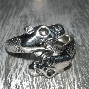 UNISEX 925 SILVER STAMPED DOUBLE SKULL RING ADJUSTS TO a sz 13